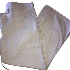 White petite Womens pants